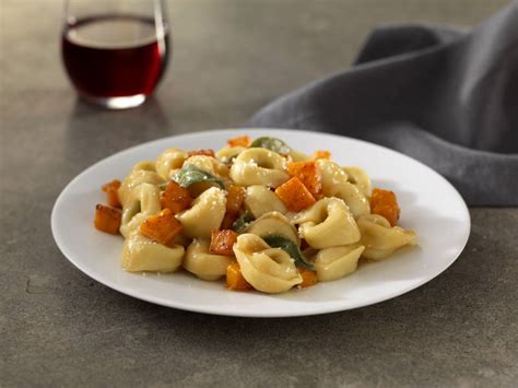 barilla-cheese-spinach-tortellini-with-butternut image