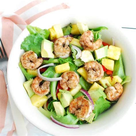 jerk-shrimp-salad-snacking-in-sneakers image