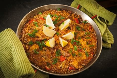 quinoa-paella-recipe-country-grocer image