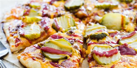 bacon-cheeseburger-pizza-the-pioneer-woman image