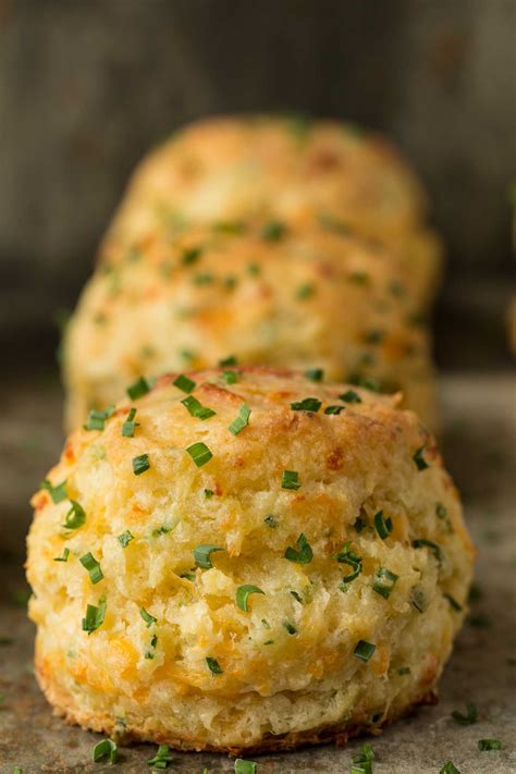 ridiculously-easy-cheddar-chive-biscuits-the-caf-sucre image
