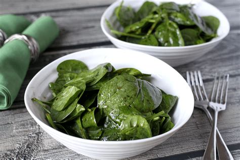 super-simple-spinach-salad-family-food-on-the-table image