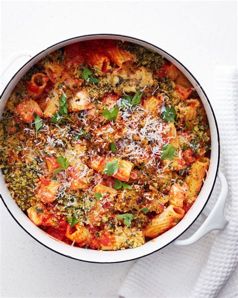 chicken-tomato-no-boil-pasta-bake-kitchn image