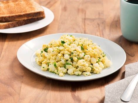 hominy-with-eggs-recipes-goya-foods image