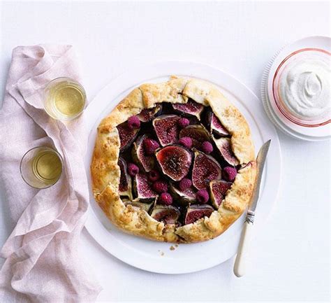 fig-and-raspberry-crostata-gourmet-traveller image