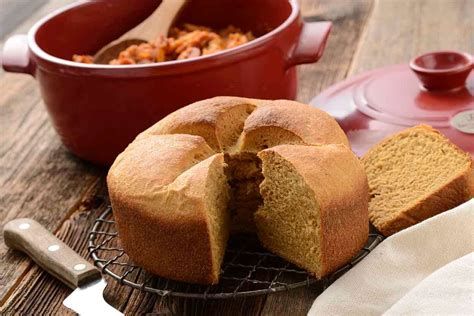 new-england-anadama-bread-recipe-king-arthur-baking image