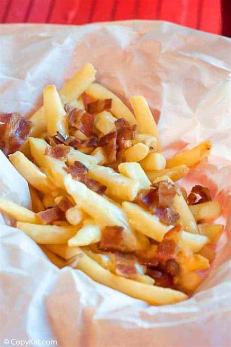 wendys-bacon-fondue-fries-copykat image