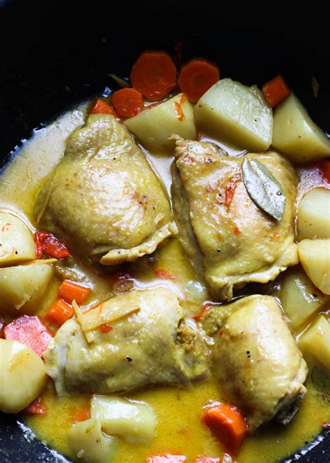 filipino-chicken-curry-recipe-creamy-coconut-and-yellow-curry image