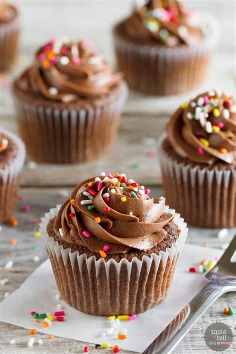 chocolate-sour-cream-cupcakes-with image