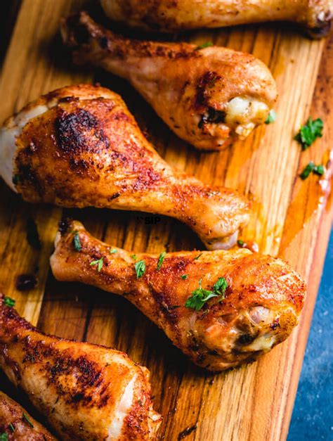 easy-baked-chicken-legs-with-cajun-seasoning-sip image