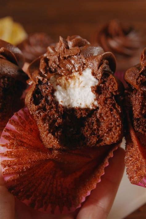 best-marshmallow-stuffed-cupcakes-recipe-how-to image