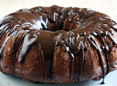 this-chocolate-overload-cake-is-a-chocoholics-dream image