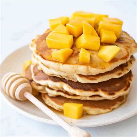 mango-pancakes-easy-delicious-hint-of-healthy image