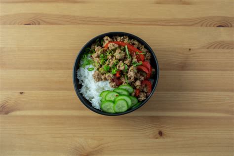 ground-beef-bulgogi-bowls-meal-kit-delivery-goodfood image