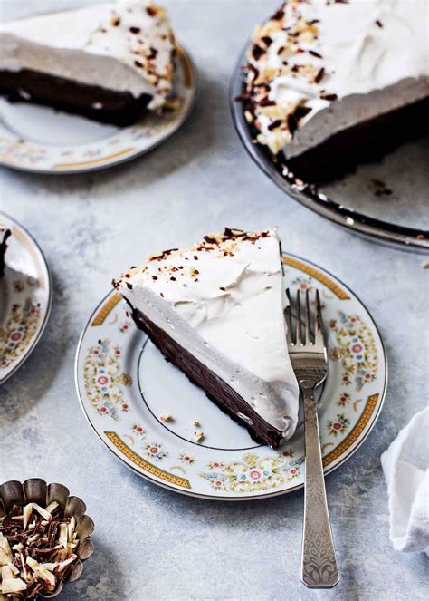 mint-chocolate-cream-pie-recipe-simply image