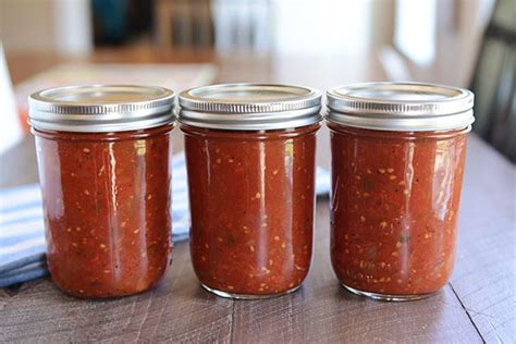 the-best-homemade-salsa-fresh-or-for-canning image