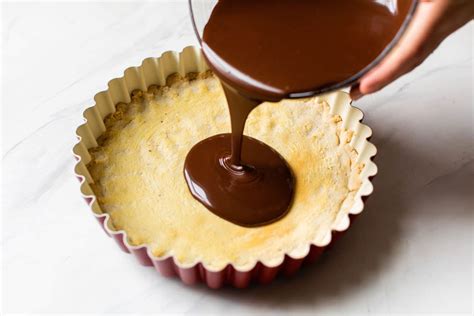 chocolate-ganache-pie-the-toasted-pine-nut image