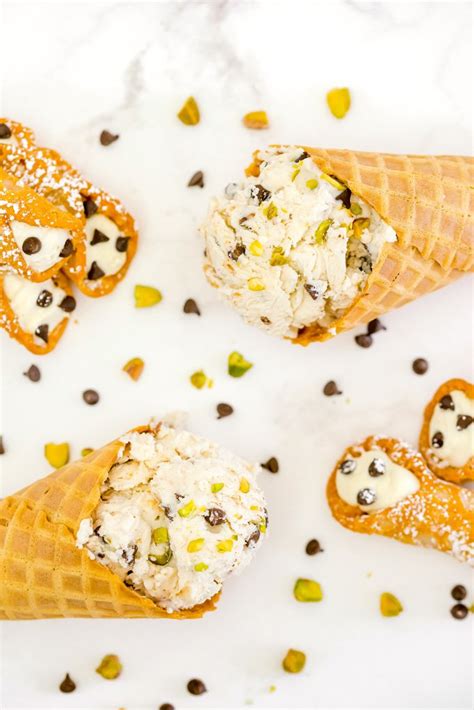 holy-cannoli-ice-cream-recipe-food-folks-and-fun image