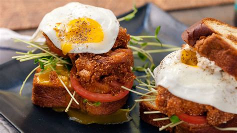 crispy-chicken-sandwich-with-a-sunny-side-up-egg image