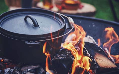 cast-iron-campfire-cooking-delicious-recipes-and image