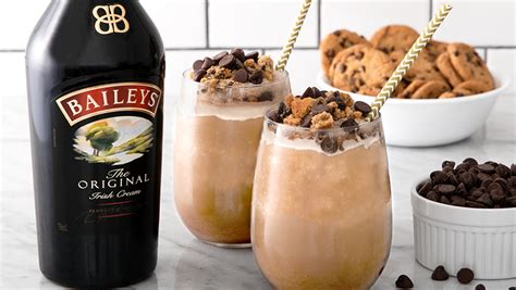 baileys-milkshake-a-quick-delicious-shake image