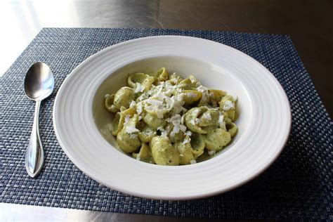 21-ridiculously-creamy-ricotta-pasta image