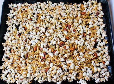 harvest-popcorn-the-culinary-cellar image