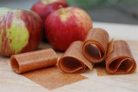 homemade-apple-cinnamon-fruit-leather-real-mom image