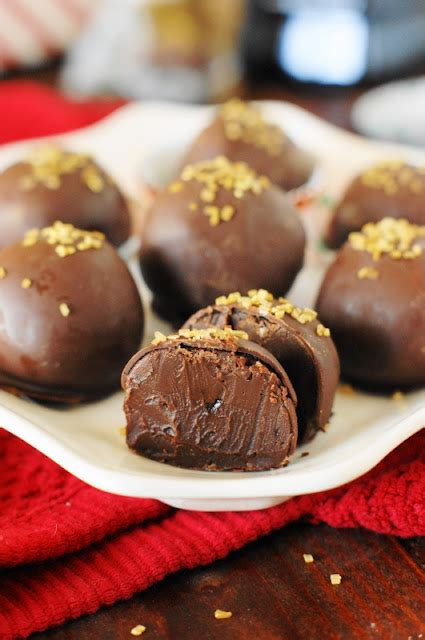 kahlua-chocolate-truffles-the-kitchen-is-my-playground image