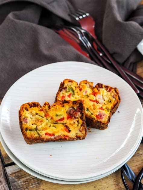 roasted-bell-pepper-savory-loaf-my-parisian-kitchen image