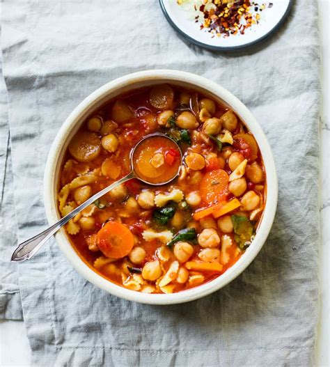 classic-pasta-e-ceci-soup-ready-in-15-minutes image
