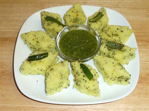 dhokla-suji-semolina-manjulas-kitchen-indian image