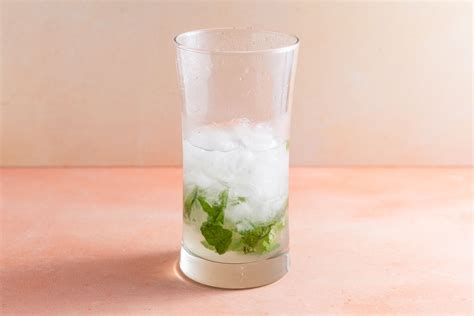 vodka-mojito-cocktail-recipe-the-spruce-eats image