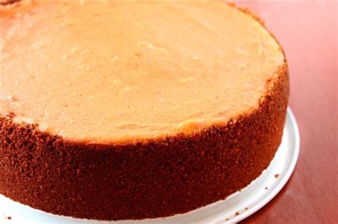 pumpkin-cheesecake-with-gingersnap-crust image