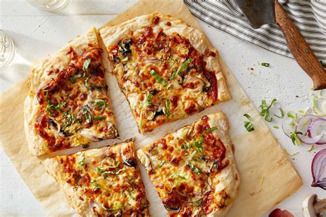 organic-no-knead-pizza-crust-recipe-king-arthur-baking image