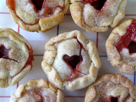 mini-plum-pies-inspired-by-each-peach-pear-plum image