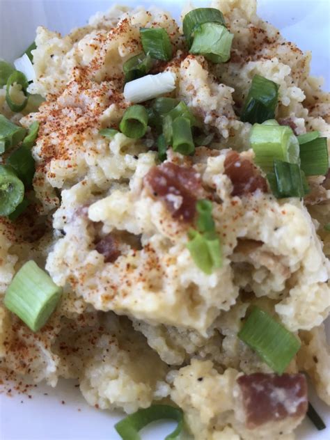how-to-make-southern-bacon-cheese-grits-delishably image