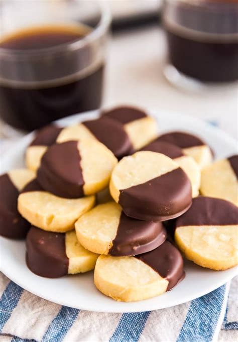 chocolate-dipped-almond-shortbread-cookies image