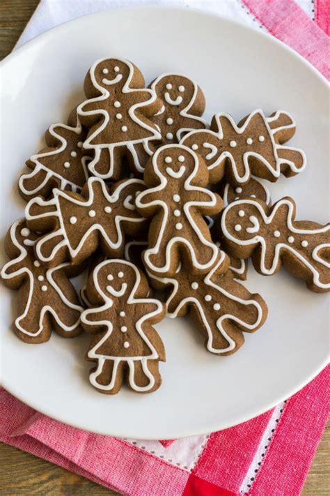 easy-royal-icing-recipe-around-my-family-table image