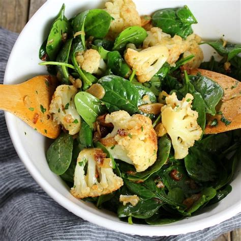 warm-cauliflower-spinach-salad-with-pancetta-taste image