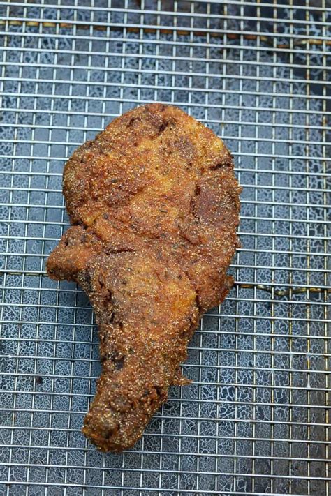southern-deep-fried-pork-chops-recipe-food-fidelity image