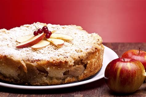 the-absolute-hands-down-best-passover-apple-cake image