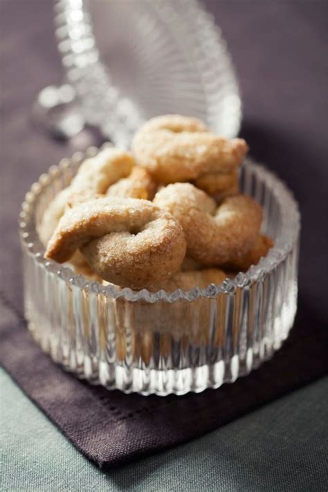 recipe-for-italian-easter-cookies-the-proud-italian image