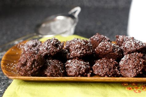 dark-chocolate-coconut-macaroons-smitten-kitchen image