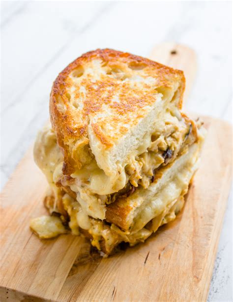 award-winning-chipotle-chicken-grilled-cheese image