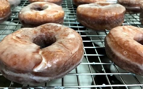 the-secret-to-making-amish-glazed-doughnuts-taste image
