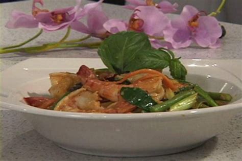 spicy-thai-pasta-wshrimp-recipe-cooking-hawaiian image