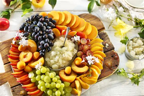 summer-fruit-platter-with-lemon-and-vanilla-granita image