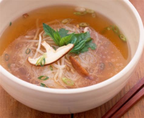 korean-spicy-noodle-soup-recipe-the image