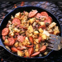 skillet-potatoes-and-sausage-bigoven image